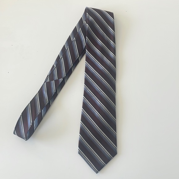 Burgundy and Grey Striped Handmade Silk Tie - Pronto Uomo - Picture 2 of 7
